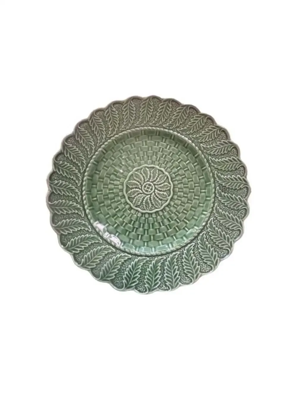 Handcrafted Green Majolica Style Fern and Basketweave Ceramic Dinner Plate